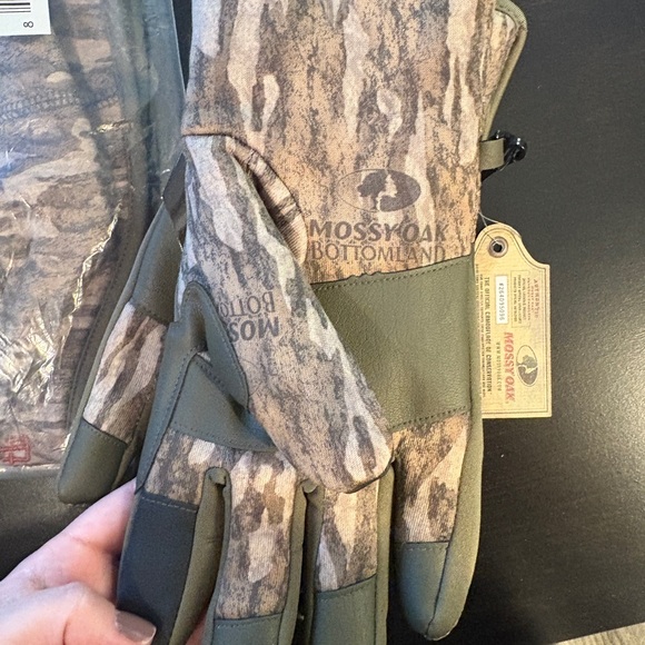 Men's Camouflage Gloves + Hat - Picture 3 of 7